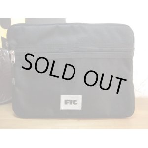 画像: FTC/REFLECTIVE LOGO POUCH  BLACK